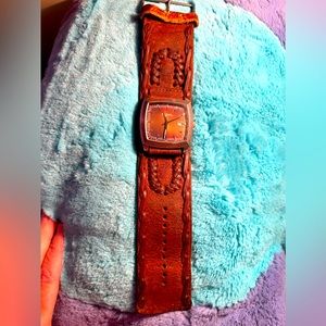 Vintage Fossil Unisex stainless steel leather glow in the dark watch wit…